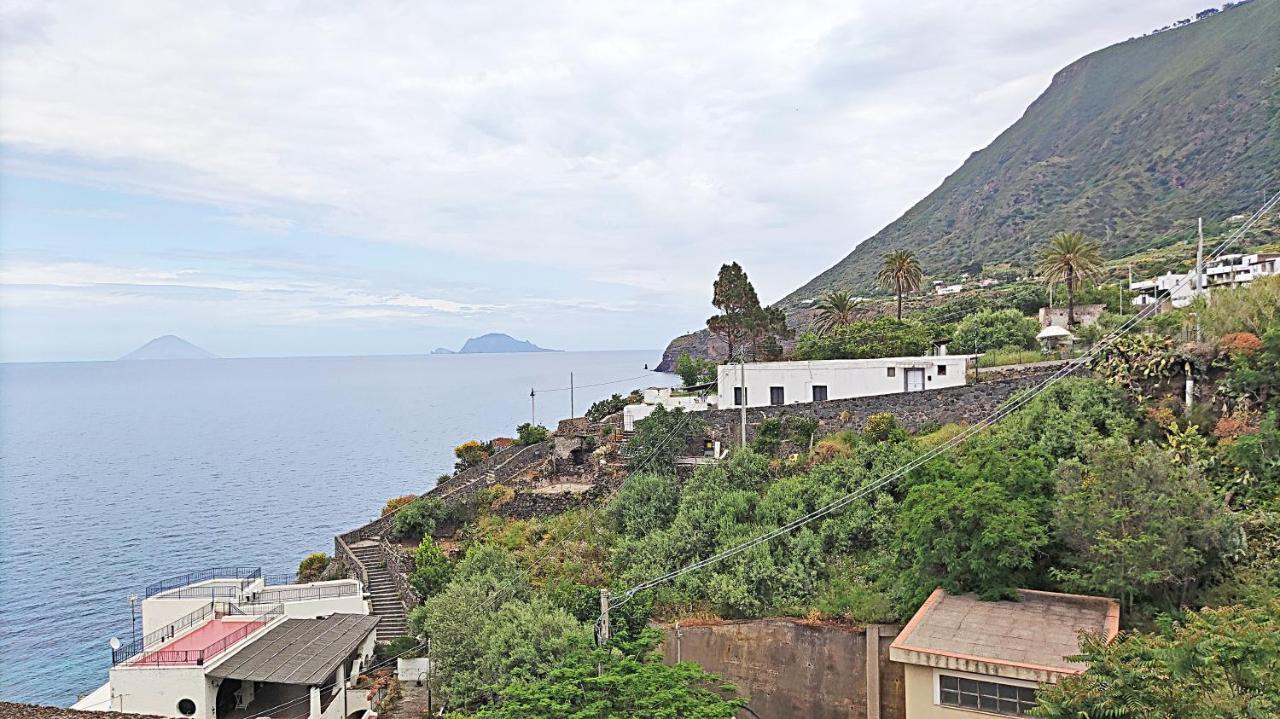 Casa Vacanze Lorenzo Villa Malfa  Exterior photo